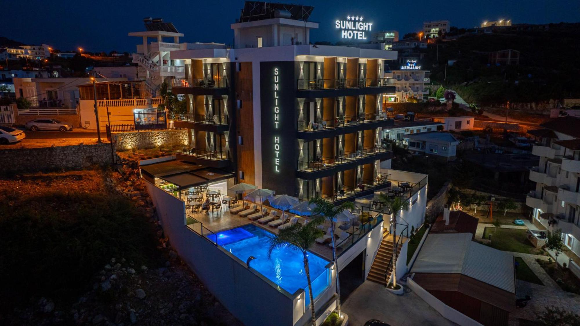 Hotel Sunlight 4*